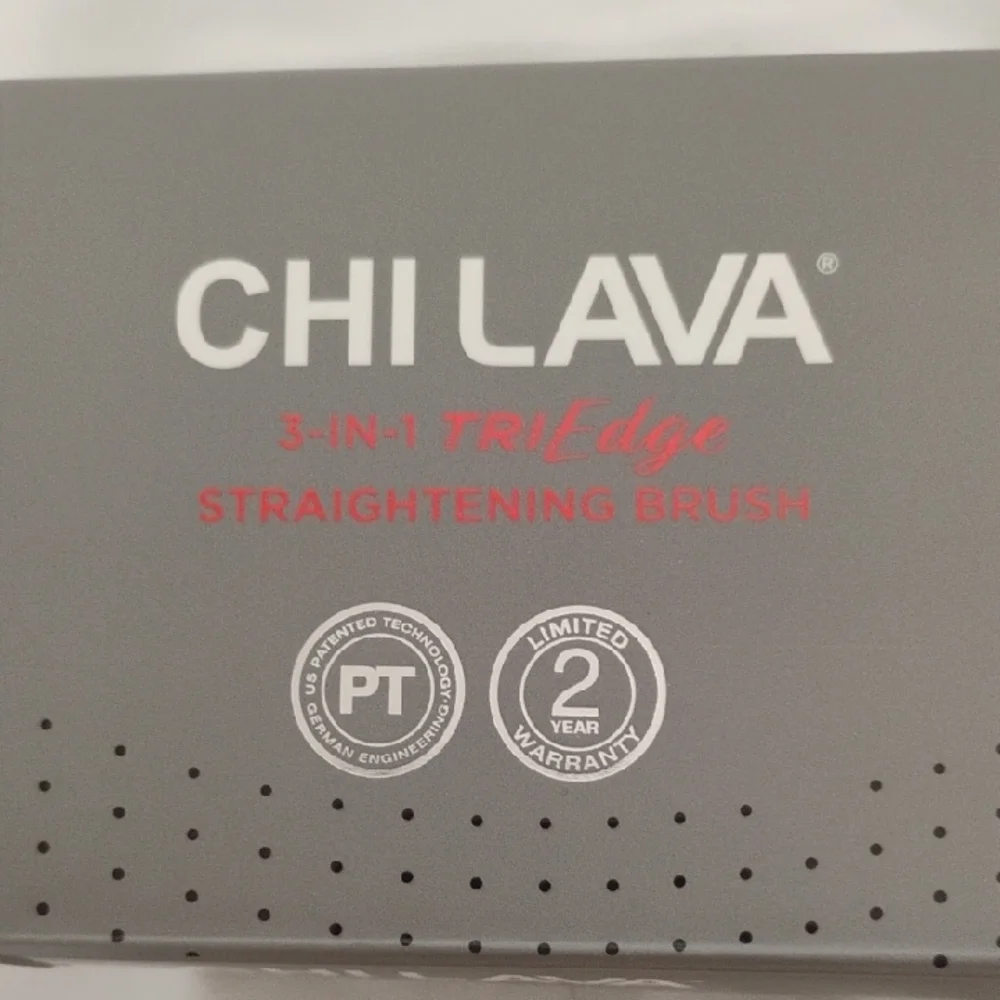 CHI Lava Hair Straightening Brush - Black - Picture 12 of 12